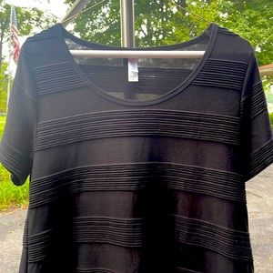 Lularoe Black Classic Tee